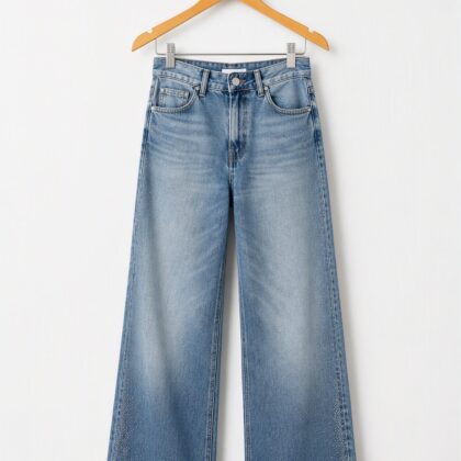 JEAN WIDE ZOEY STRASS MG